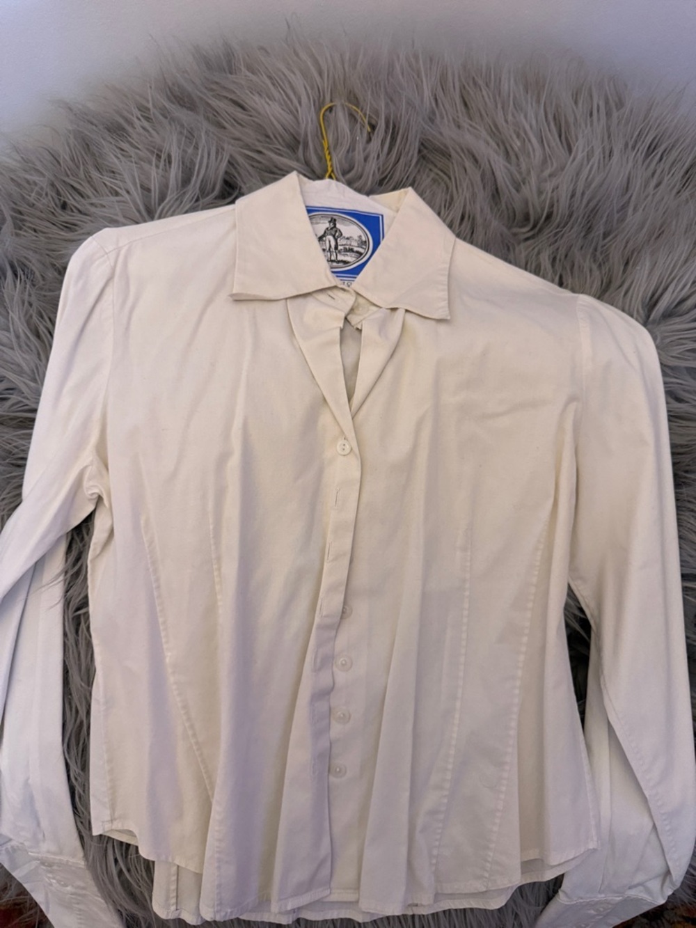 Anne Klein Cream Long-Sleeve Button-Down Blouse